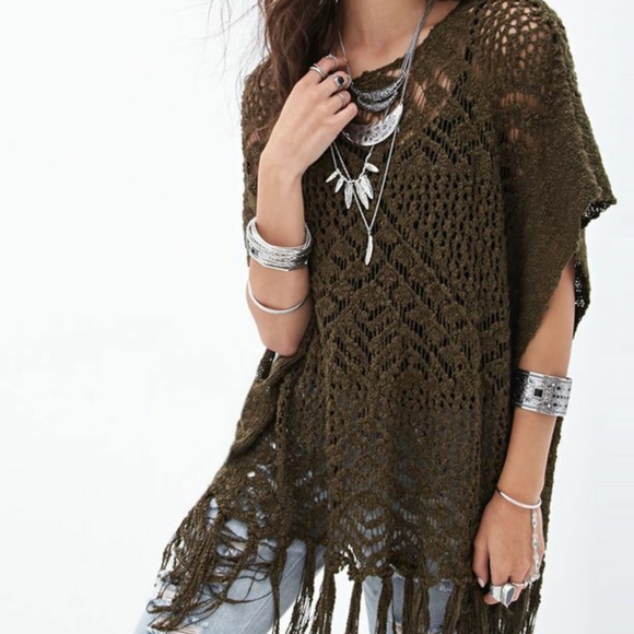 Knit Pancho - Picture 2 of 4